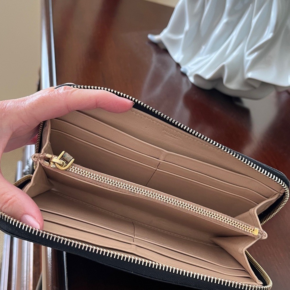 Prada Black Leather Zip-Around Wallet - Picture 7 of 10